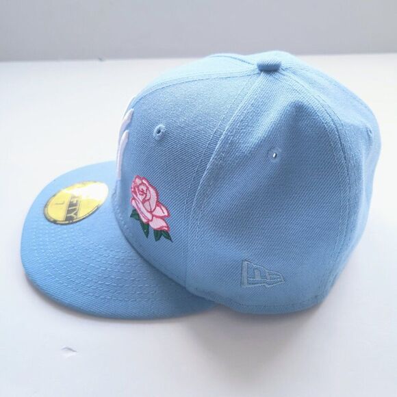 NY New York Yankees World Series New Era Blue Rose Floral Baseball Hat Size 7 main image 4